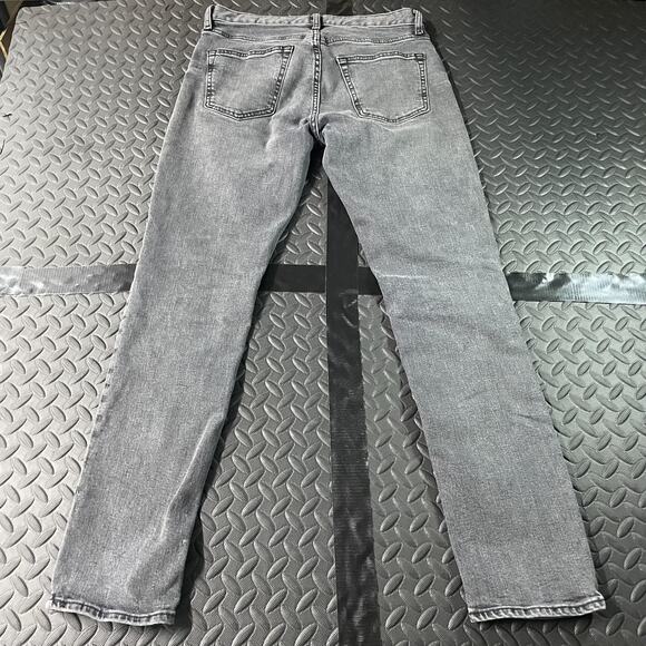 Old Navy Jeans Mens 30x32 Gray Black Slim Built-In Flex Distressed Stretch Denim - Picture 7 of 7